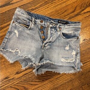 BLANK NYC Women's cutoff distressed button fly jean shorts, Size 26